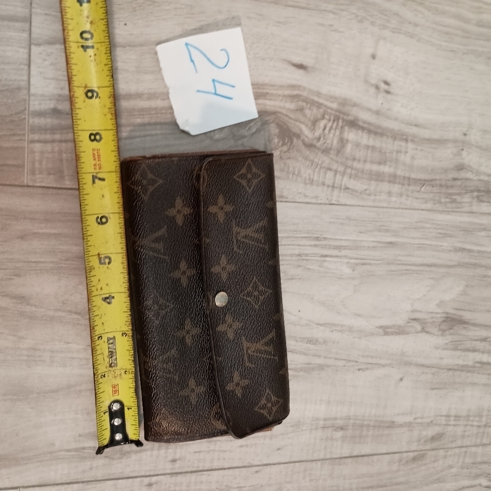 Louis Vuitton Monogram Portefeiulle Sarah LongBifold Wallet Brown - Picture 12 of 13